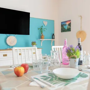 https://villa-andreadenyse.in-canary-islands.com